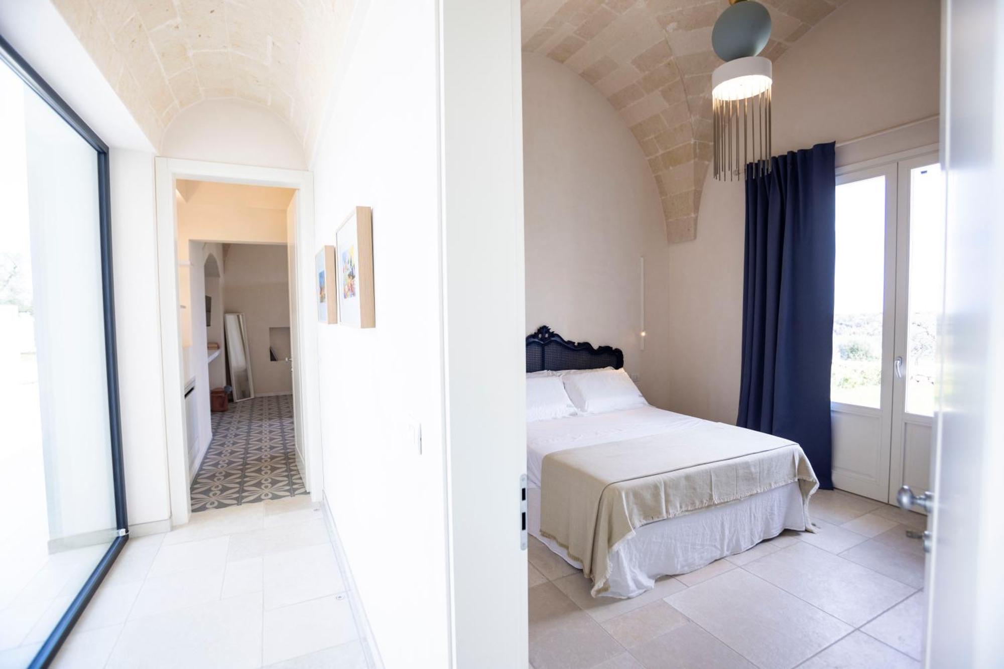 Bed and Breakfast Dimora La Scaledda Serranova Экстерьер фото